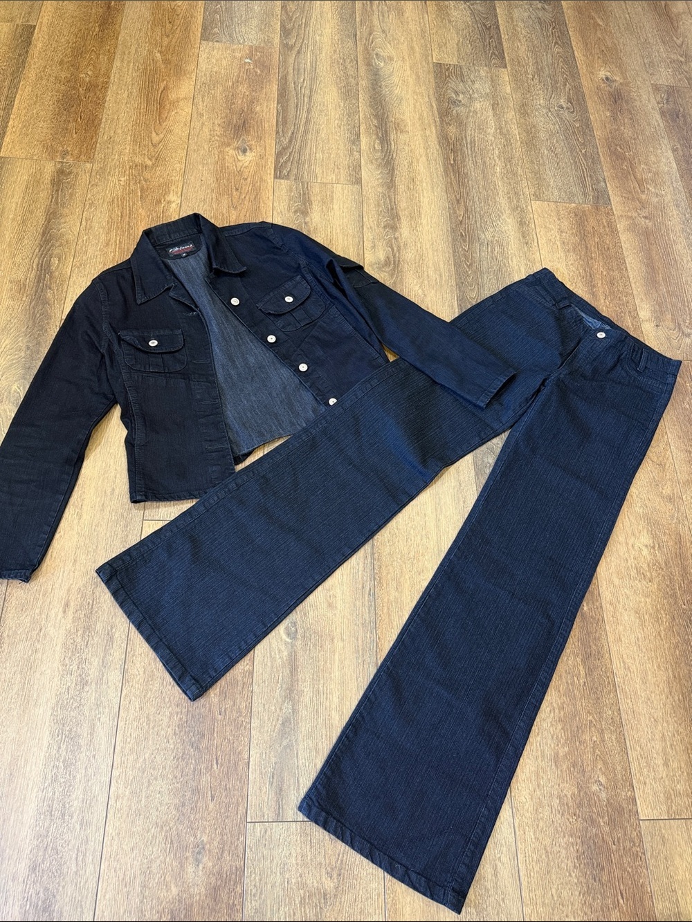 BLEUS Sean John Black Button-Front Denim Jacket. Set Size M